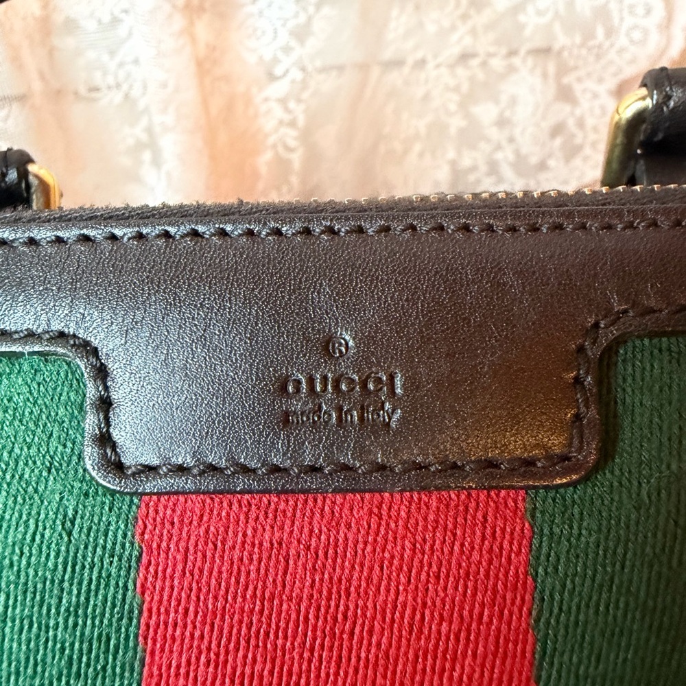 Gucci Beige and Red Shoulder Bag - Picture 10 of 12